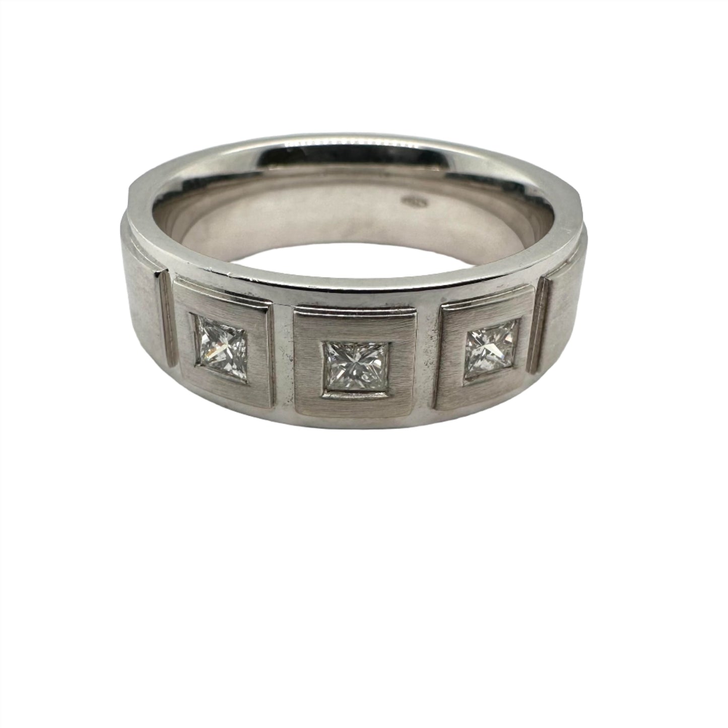 Flat design white gold wedding ring with diamond