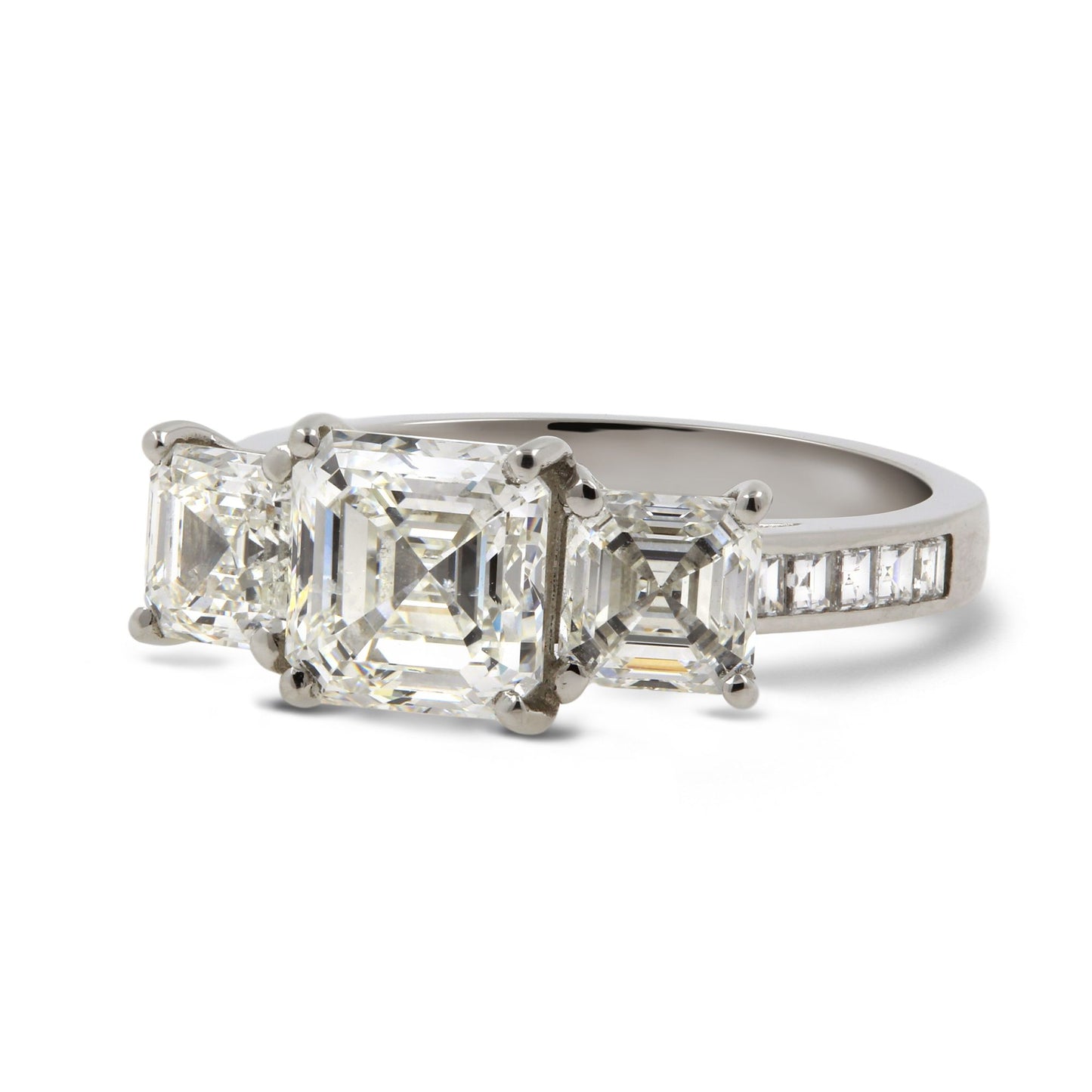 Platinum Ascher cut diamond three stone ring - 3.84ct