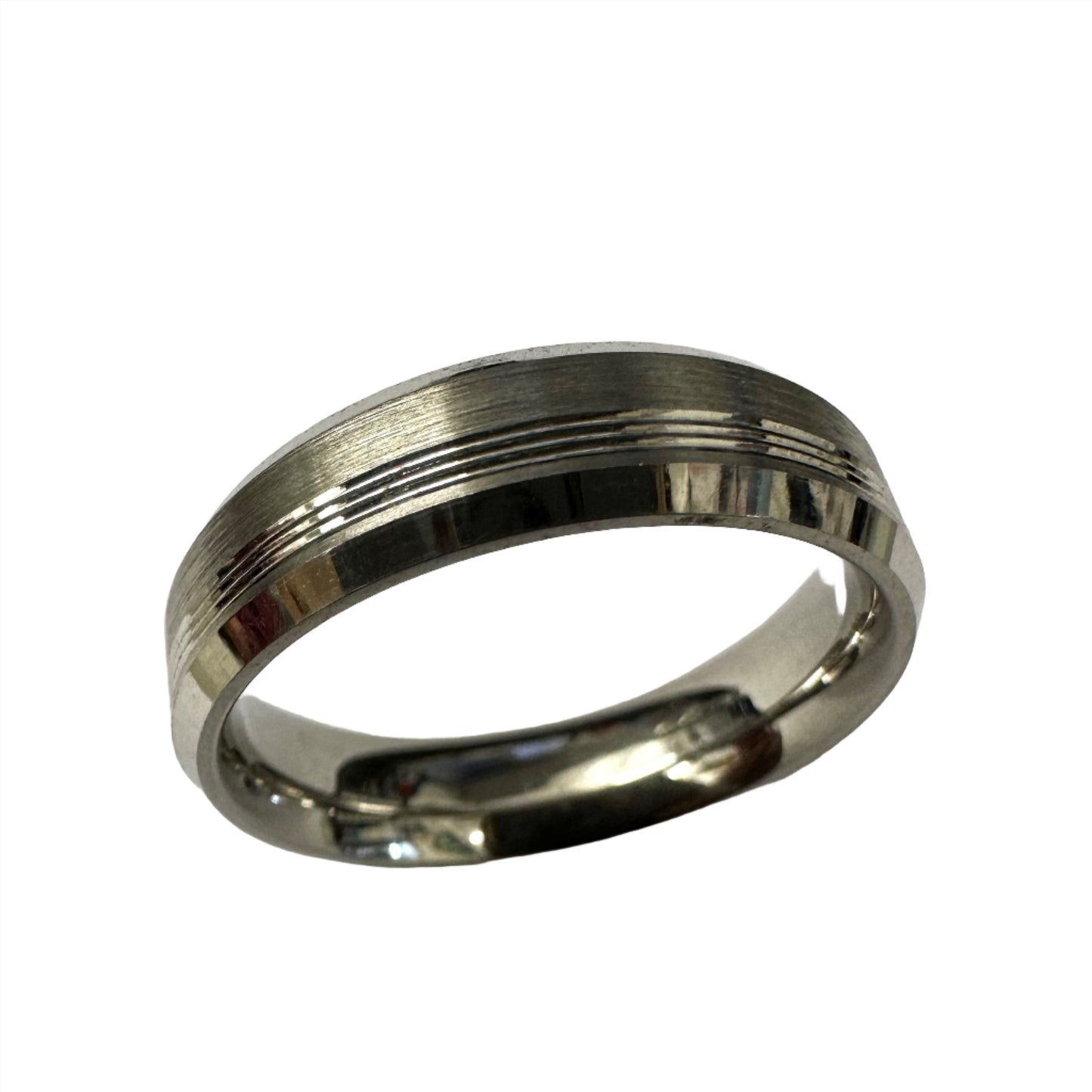 Platinum wedding band with ridged design