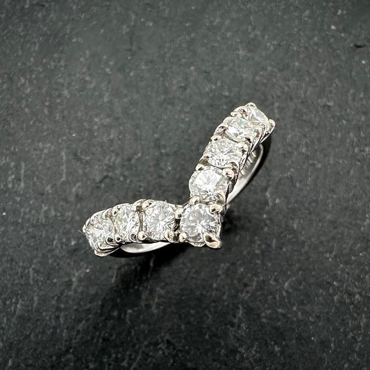 Pre-Owned: 18ct white gold round brilliant cut diamond set 'Wishbone' ring - Half hoop.
