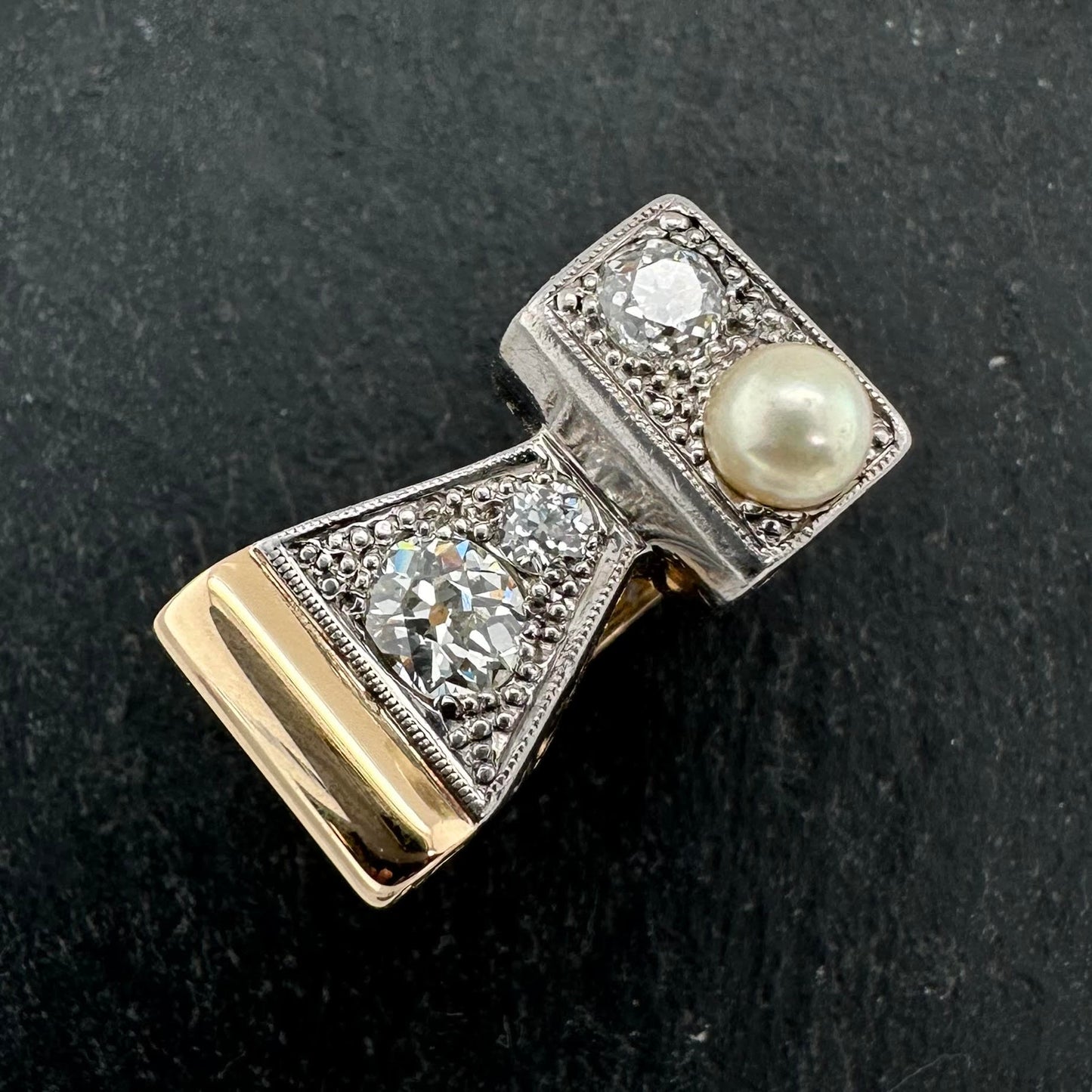 Pre-Owned: Precious yellow & white metal diamond & pearl dress ring.