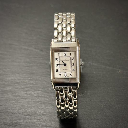 Pre-Owned: Jaeger Le Coultre stainless steel 260.8.08 ladies automatic bracelet watch.