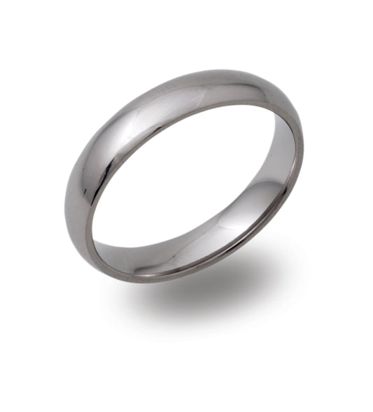 Court-shaped titanium ring
