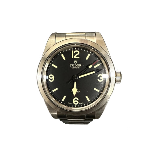 Pre-Owned: Unworn Stainless Steel 39.0mm Tudor 'Ranger' Automatic bracelet watch.