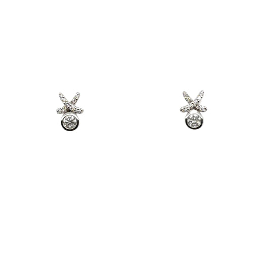 18ct white gold brilliant cut diamond 'Kiss' stud earrings - 0.27ct.