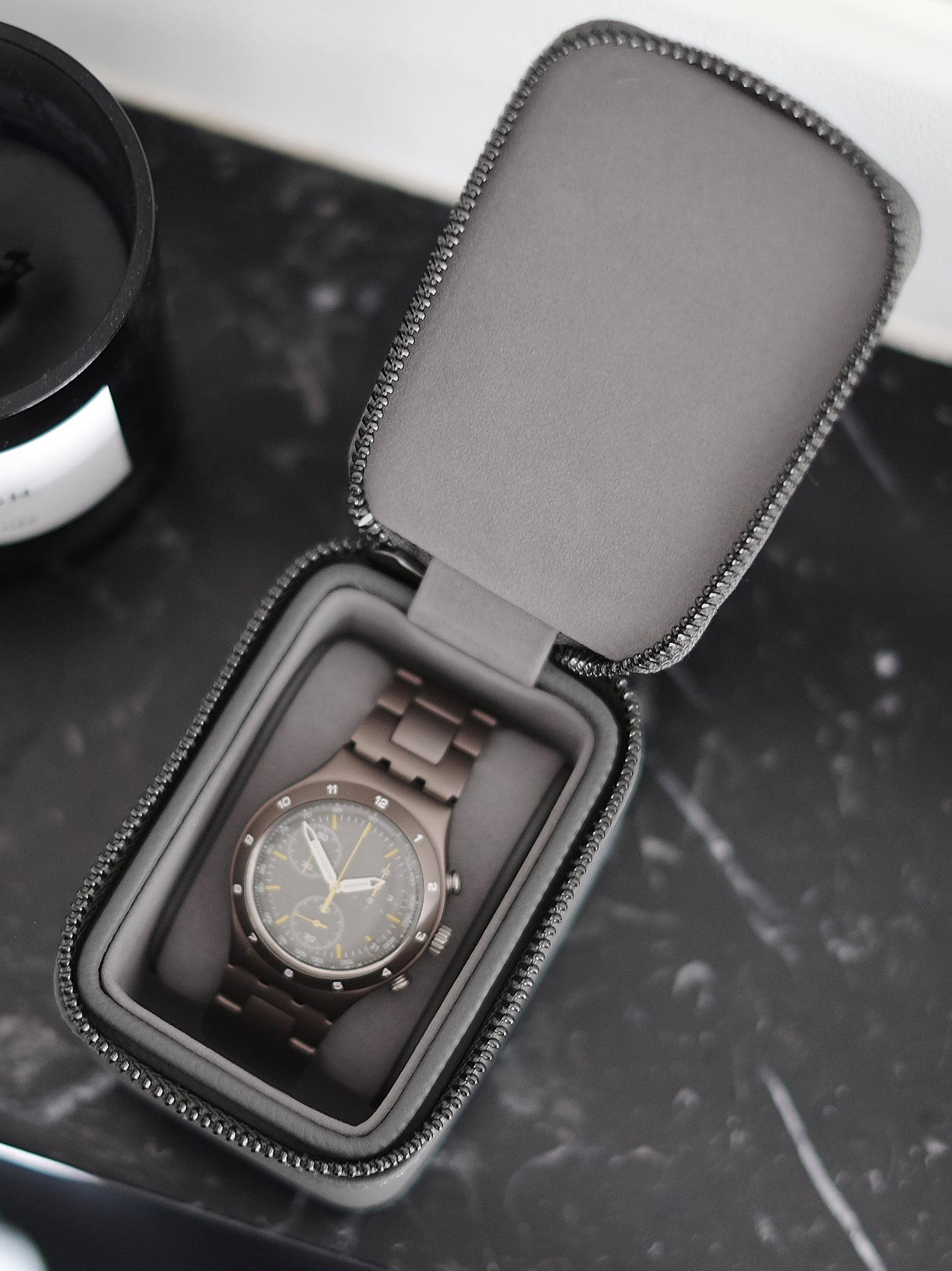 Stackers Zipped Travel Watch Box Grey