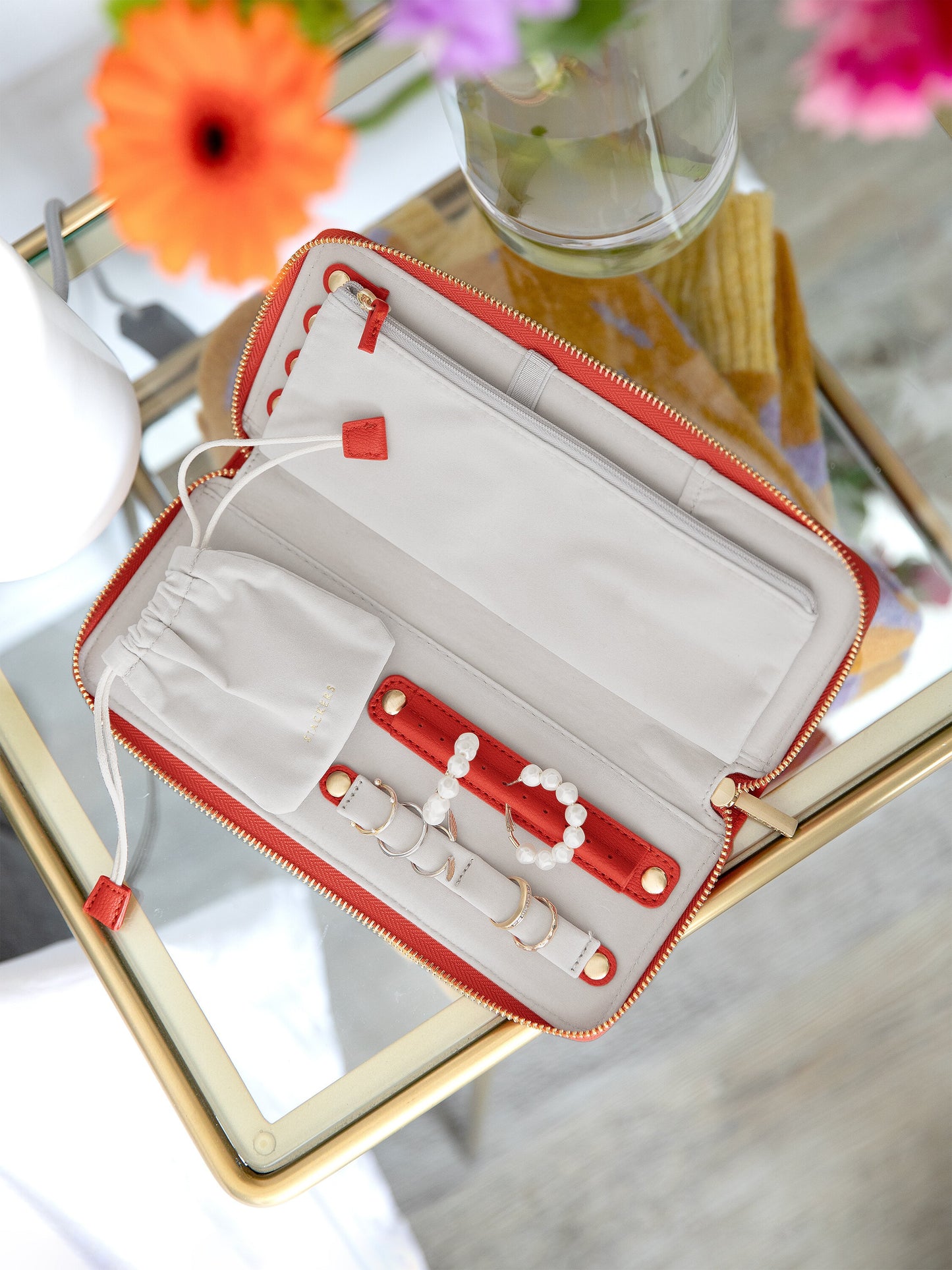 Stackers Vegan Leather Jewellery Roll - Red.