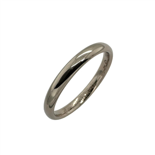 18ct White Gold 2.5mm Plain Wedding Band. Henry D Johnstone Jewellers. Alderley Edge, Poynton, Cheshire.
