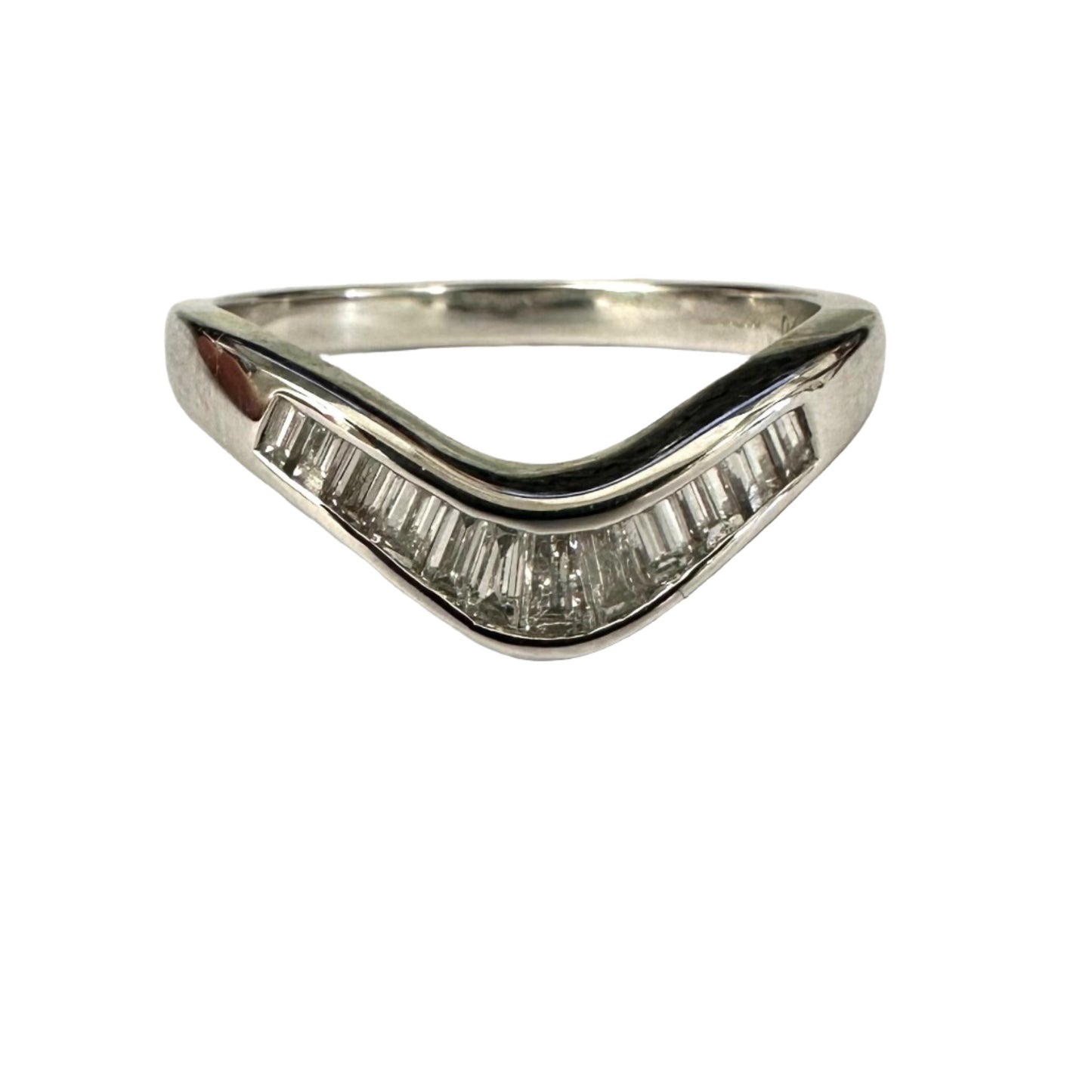 18ct white gold wedding band with wishbone shape and diamonds