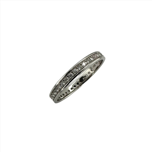18ct white gold diamond grain set wedding band. Henry D Johnstone Jewellers. Alderley Edge, Poynton, Cheshire.