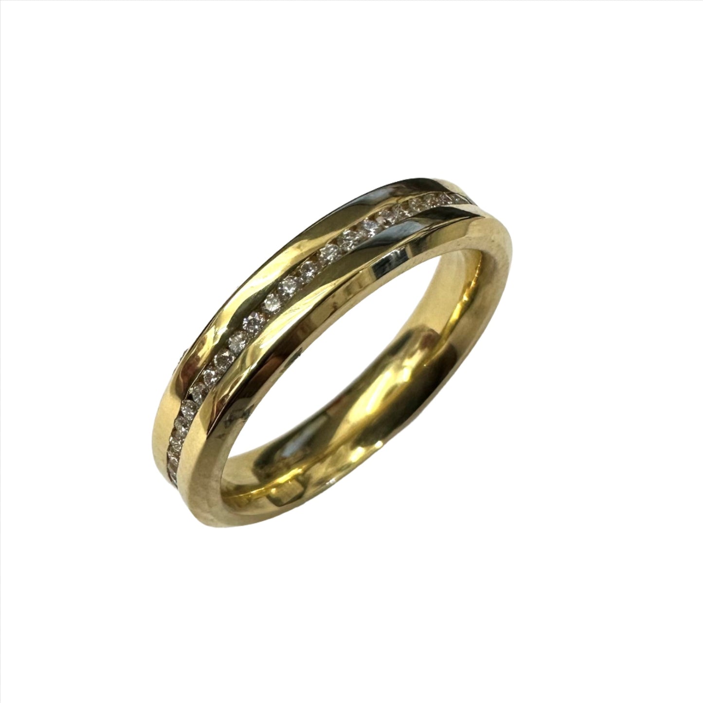 Round brilliant cut diamond set wedding band. Henry D Johnstone Jewellers. Alderley Edge, Poynton, Cheshire.