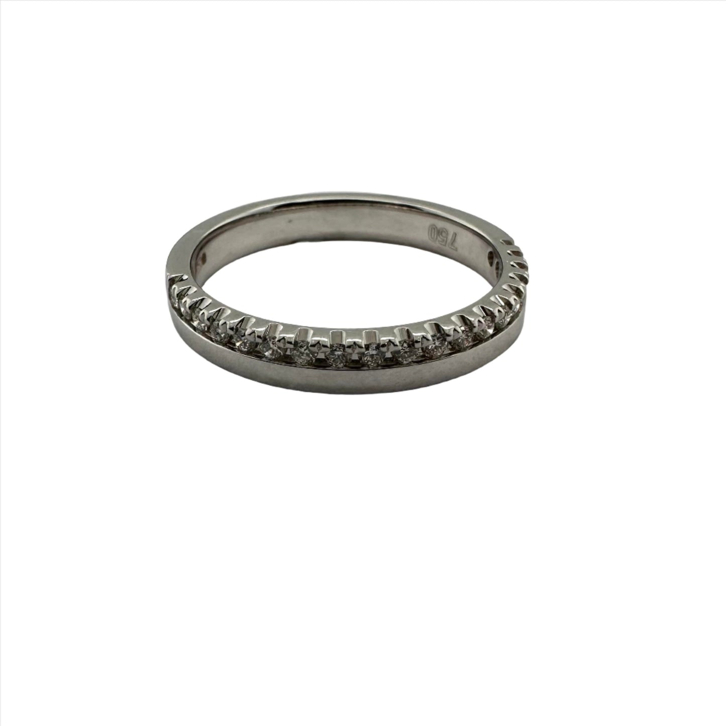 3.0mm white gold wedding band featuring round brilliant diamonds