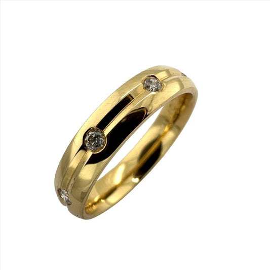 4.0mm width diamond-set wedding ring