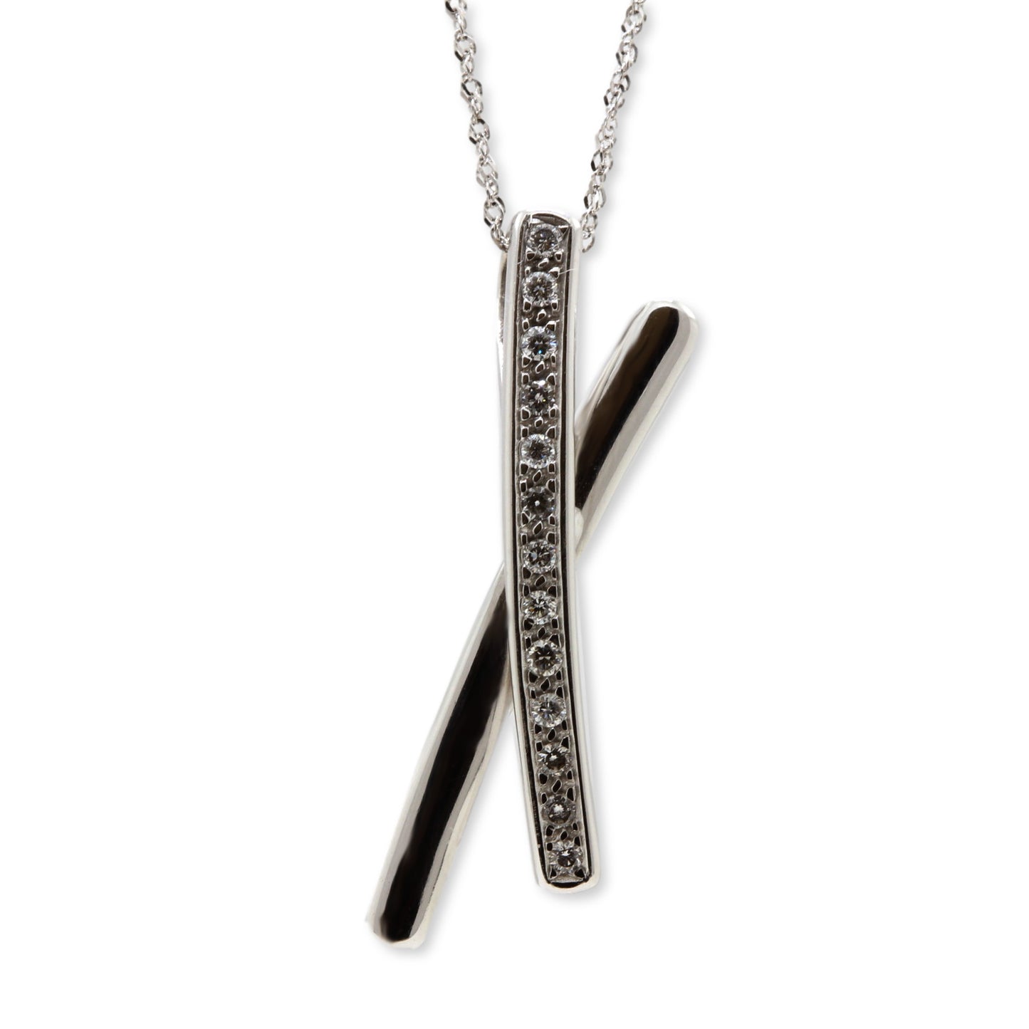 18ct white gold diamond set 'Kiss' shape pendant suspended on chain.