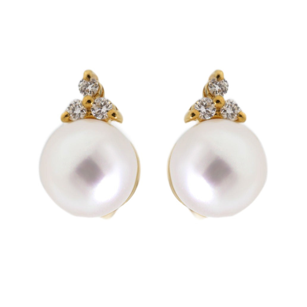 18ct yellow gold cultured pearl & diamond trefoil stud earrings.