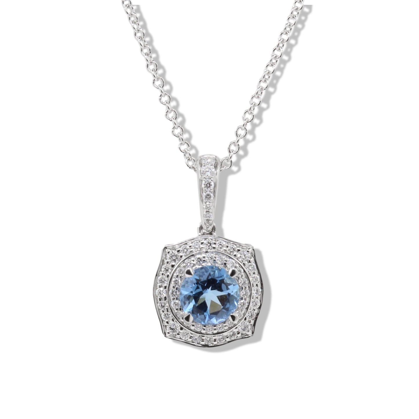 18ct white gold aquamarine & diamond cushion shaped pendant.