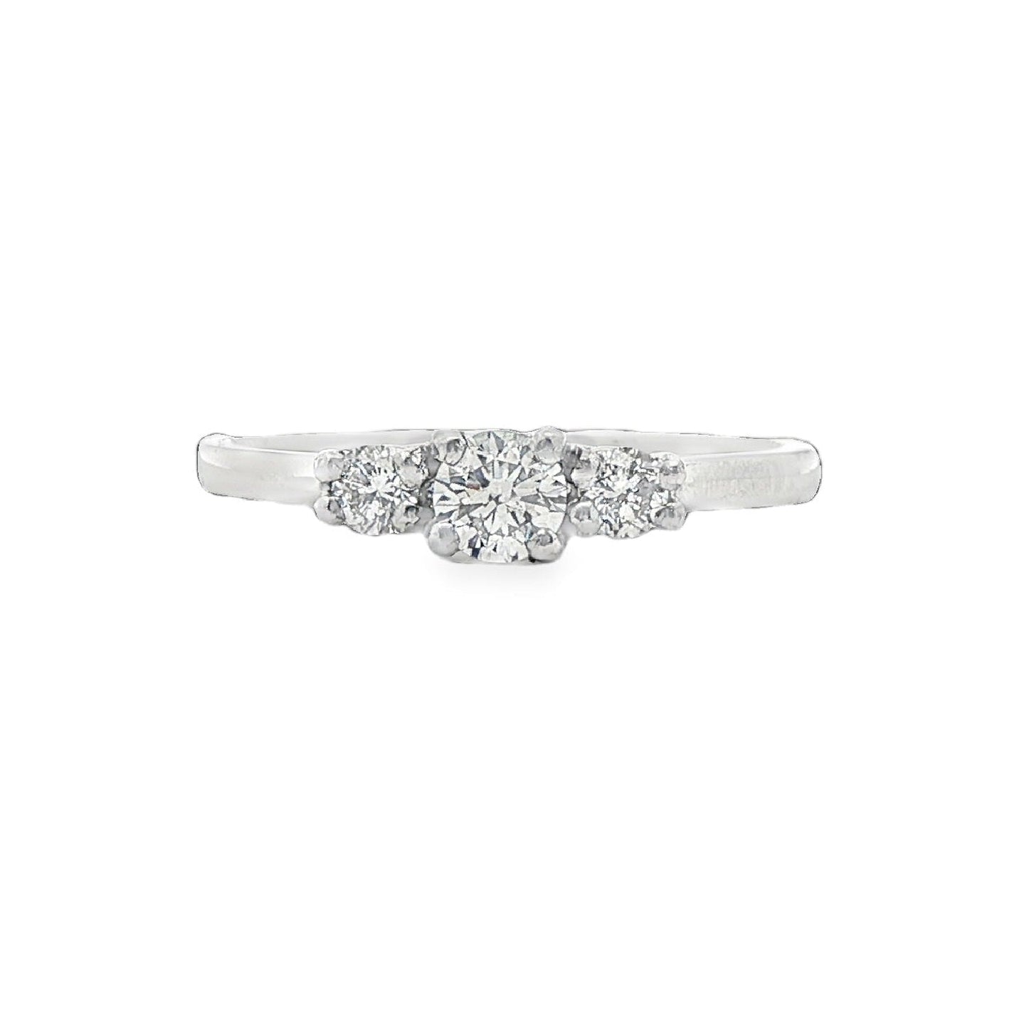 Platinum & round round brilliant cut diamond three stone ring - 0.33ct