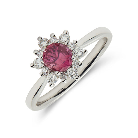 18ct white gold pink-red oval sapphire & brilliant cut diamond cluster ring - 0.26ct