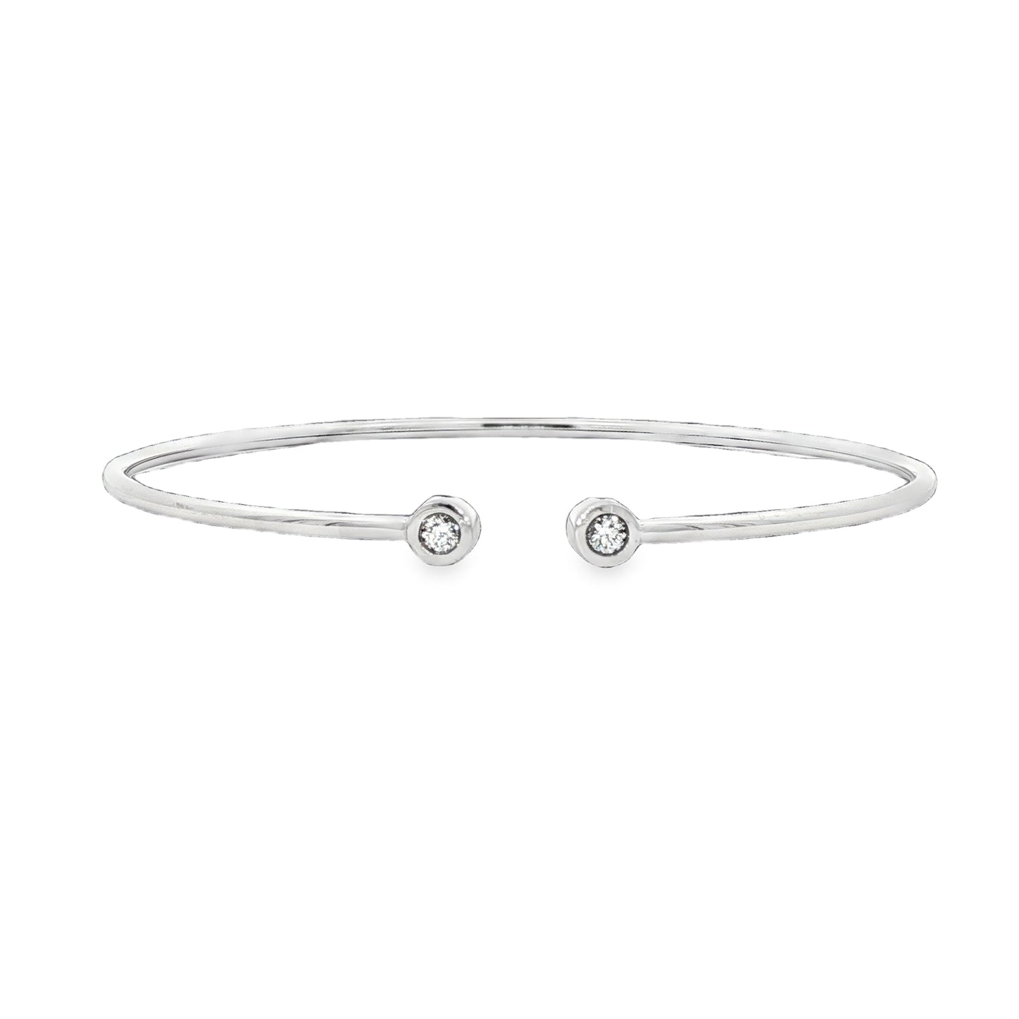 18ct white gold open 'twist & torc' diamond set bangle - 0.10ct