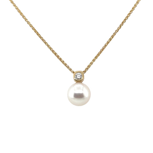 18ct white gold Akoya Cultured pearl and brilliant cut diamond drop pendant on spiga chain - 0.06ct.