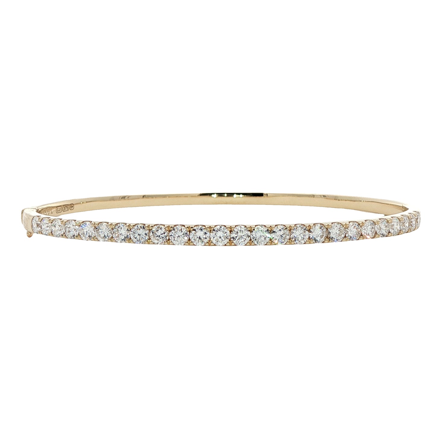 LAB GROWN: 9ct Yellow Gold Round Brilliant Cut Diamond Set Oval Hinged Bangle - 2.02ct