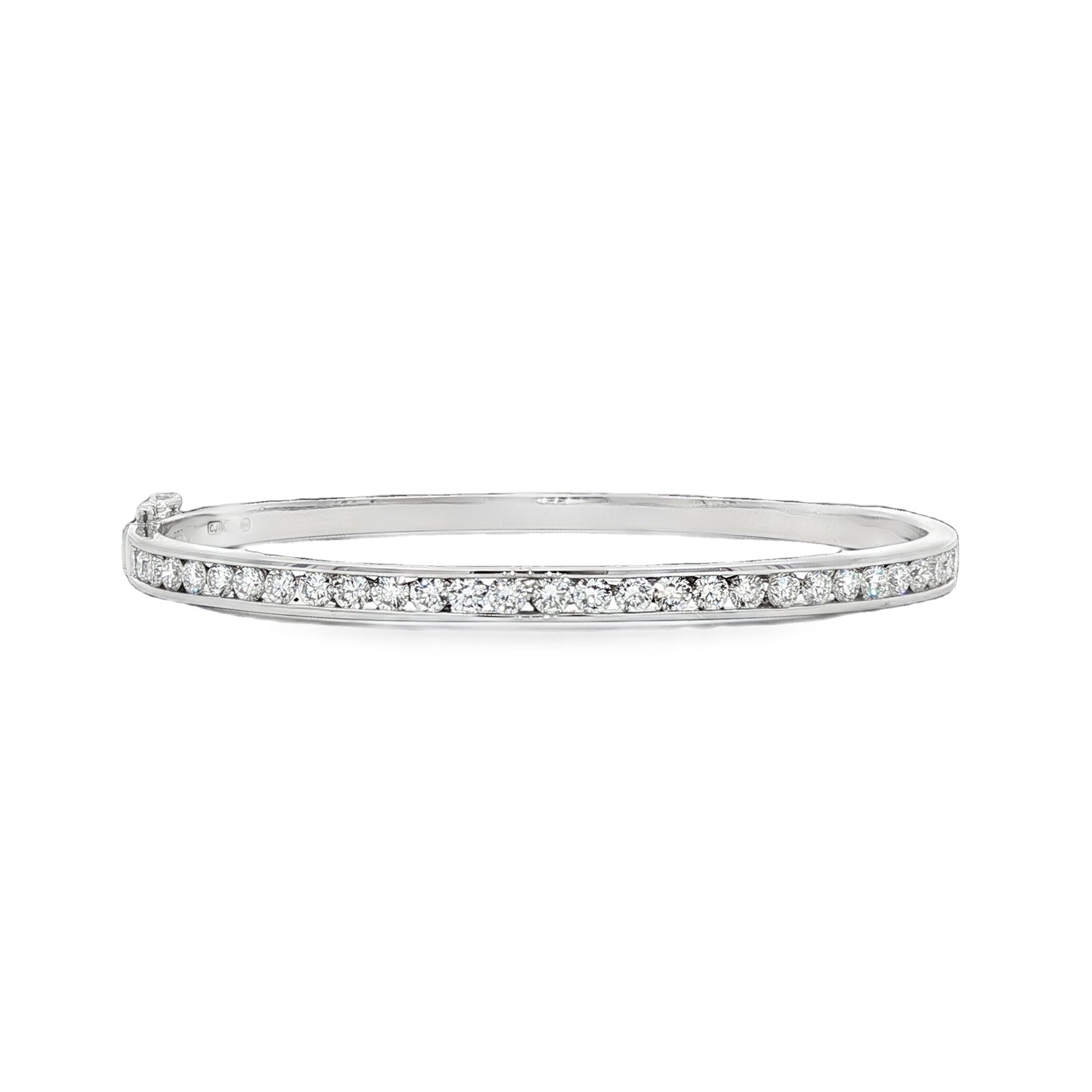 LAB GROWN: 9ct White Gold Round Brilliant Cut Diamond Set Oval Hinged Bangle - D2.01ct