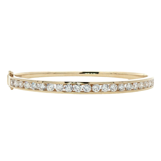 LAB GROWN: 9ct Yellow Gold Round Brilliant Cut Diamond Set Oval Hinged Bangle - 3.00ct