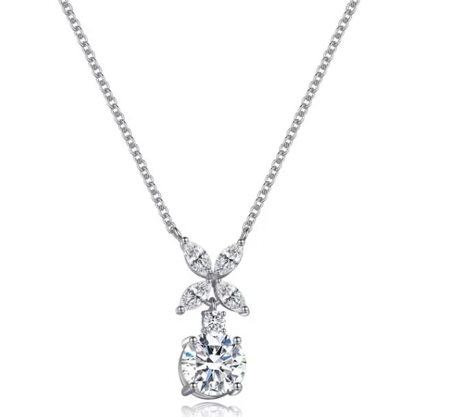 Carat silver 'Jasmine'  Chicory round pendent necklace - CN925W-JASM-W