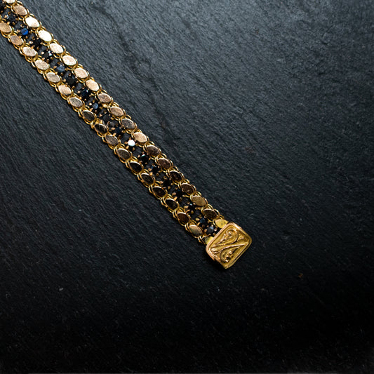 Pre-owned: One precious yellow metal sapphire bracelet.