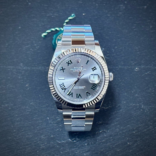 Pre-Owned: Unworn stainless steel Rolex 41mm 126334 'Datejust' bracelet watch.